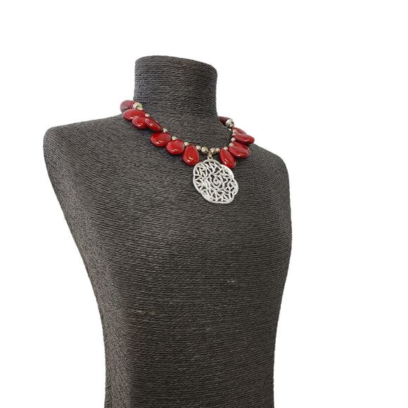 Handmade Chunky Red Coral Beaded Necklace | Statement Jewelry | Flower Pendant - Picture 4 of 5